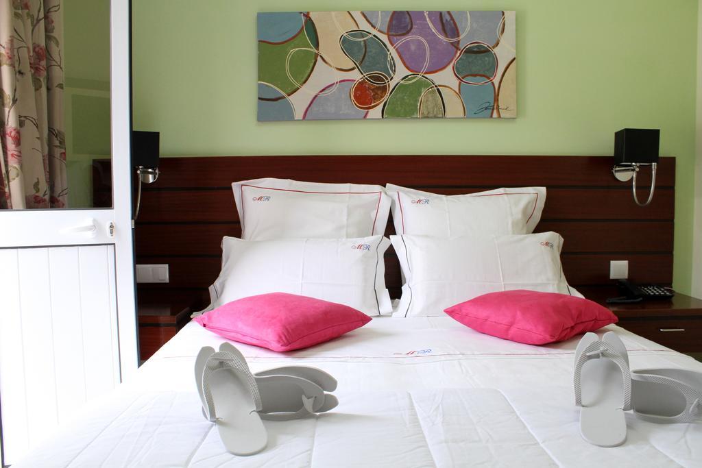 Mindelo Residencial Bed & Breakfast Ruang foto