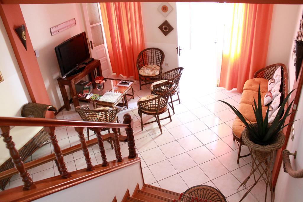 Mindelo Residencial Bed & Breakfast Bagian luar foto
