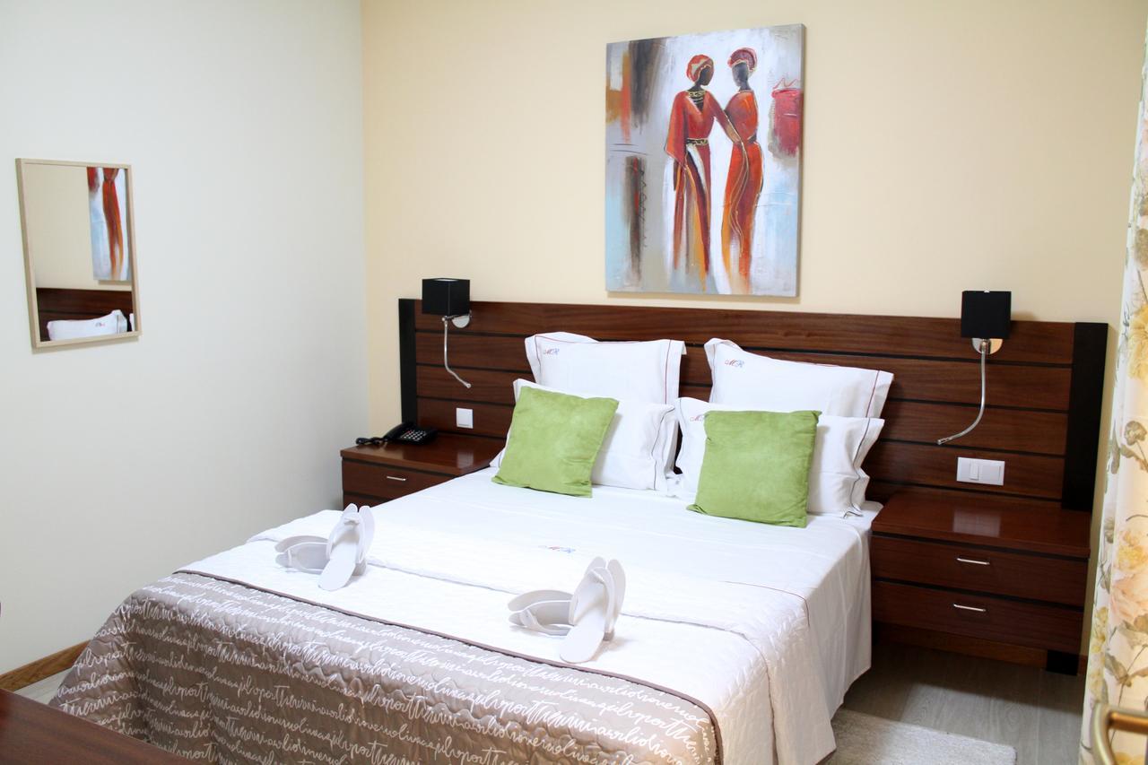Mindelo Residencial Bed & Breakfast Bagian luar foto