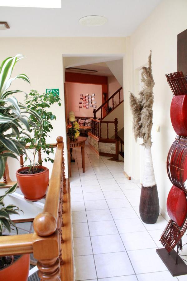 Mindelo Residencial Bed & Breakfast Bagian luar foto